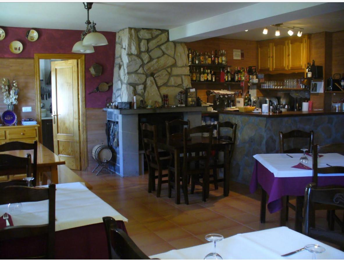 Casa Rural Laguarta - Restaurante Exterior photo