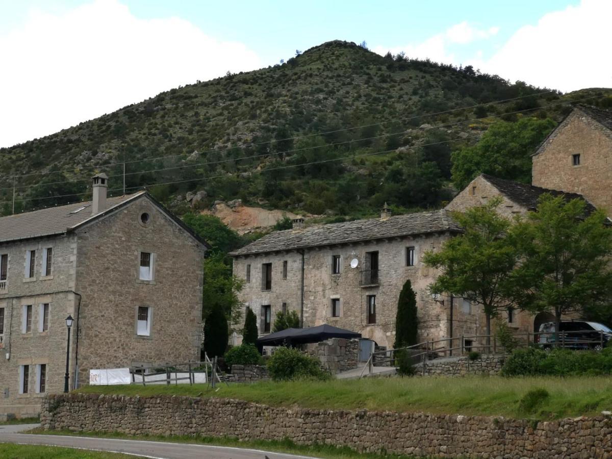 Casa Rural Laguarta - Restaurante Exterior photo
